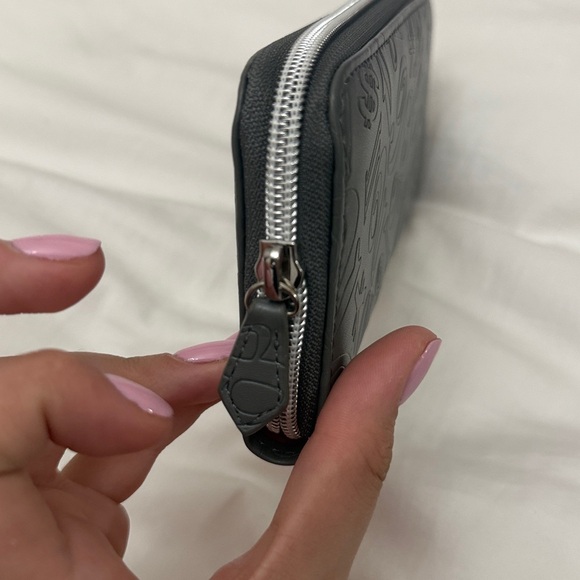Grey Embossed Zip Wallet - Picture 2 of 3